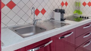 Standard Apartment, Multiple Bedrooms (Bilocale Via Rossini Few Min From The) | Private kitchen
