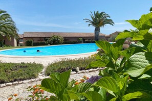 Udendørs pool