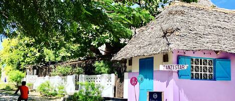 Façade de lâhĂ©bergement