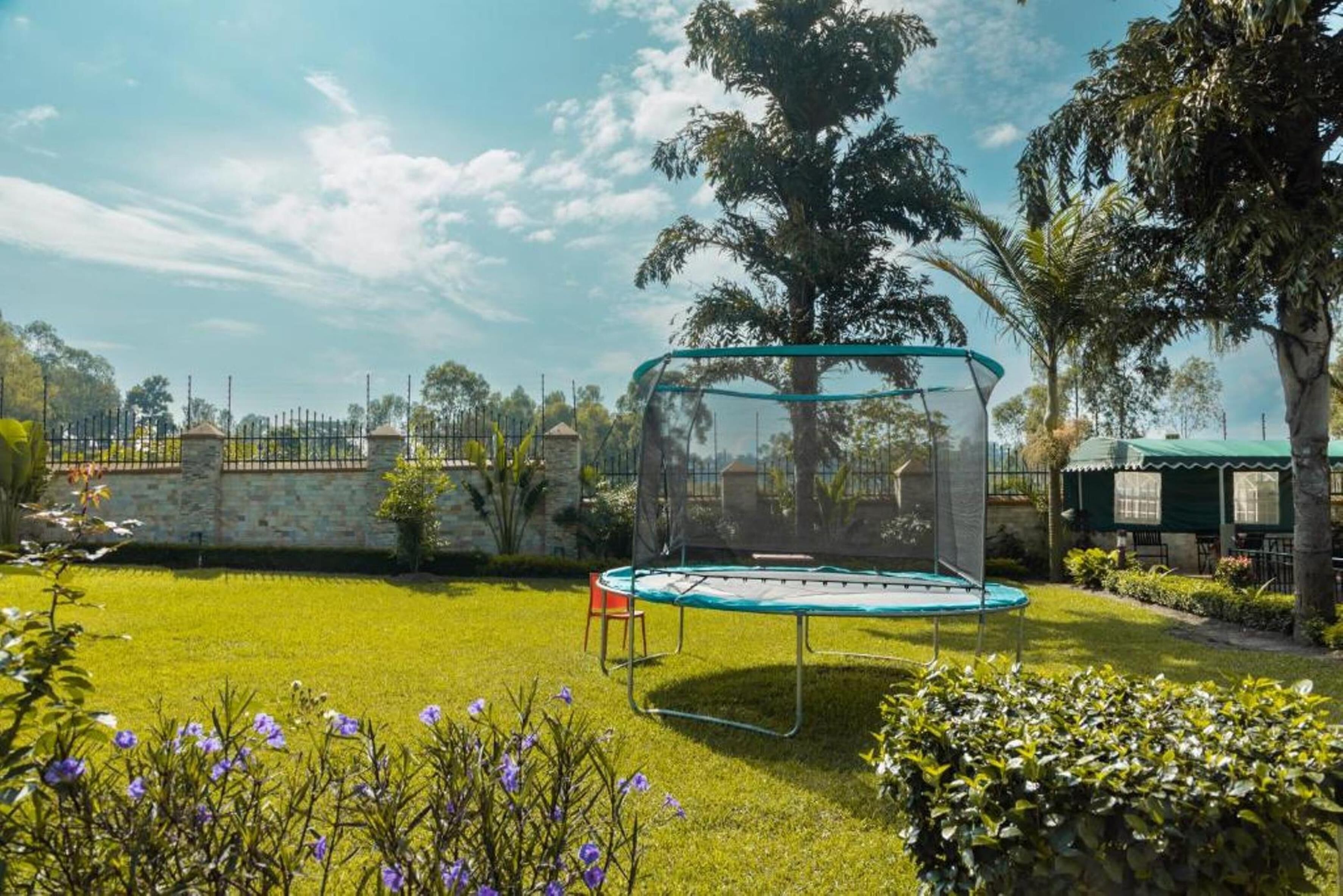 บริเวณภายนอก