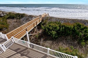 Property grounds - Discounted for April. It's a Wonderful Life - 3 Bedroom Oceanfront Home (North Topsail beach)