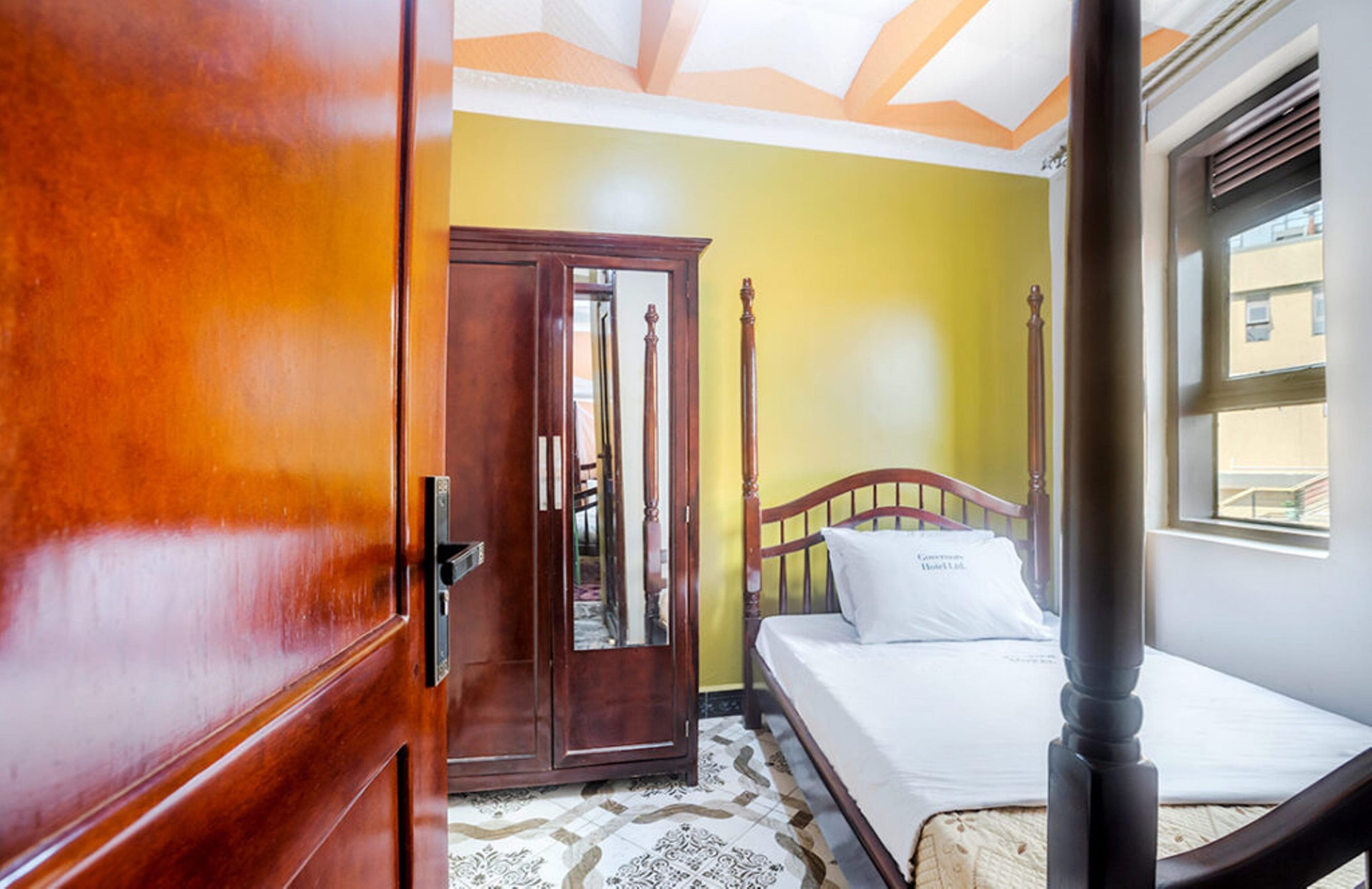 Matelas mémoire de forme, décoration personnalisée