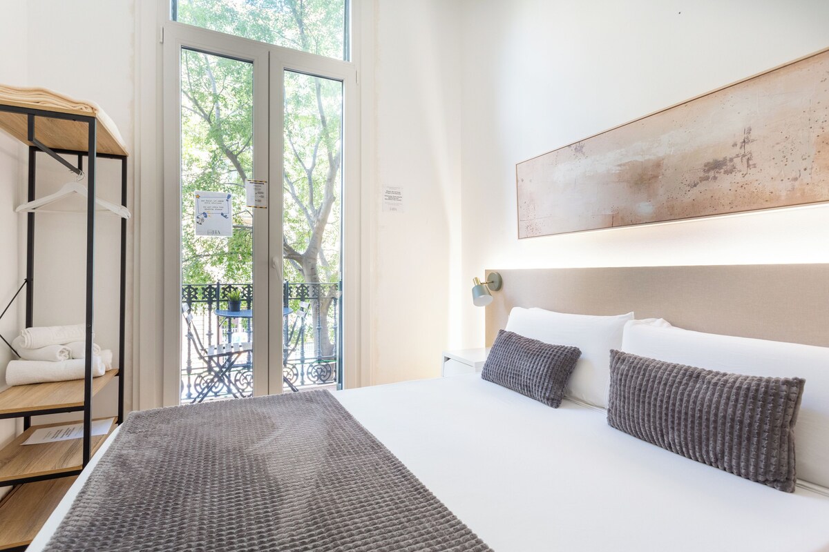 Classic Double Room, Shared Bathroom (#5) | Iron/ironing board (on request), free WiFi, bed sheets