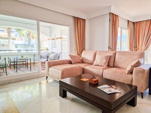 Fernseher, DVD-Player