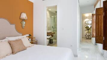 2 dormitoris, planxa i posts de planxar, wifi gratuïta i roba de llit