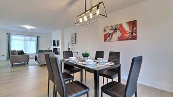 Toetasjesleilighet – premium, 3 soverom | Spisestue