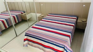 Familienapartment | 1 Schlafzimmer, kostenloses WLAN, individuell eingerichtet