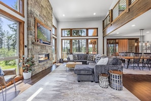 Smart TV, fireplace, foosball, table tennis