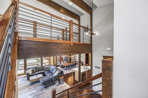 Interior - Family-Friendly Luxury | Great Amenities + 1PM Check-In & Check-Out (Cle Elum)