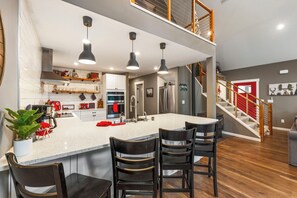 Fridge, microwave, oven, dishwasher