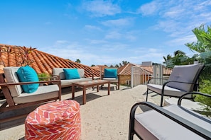 House (2 Bedrooms) | Property amenity