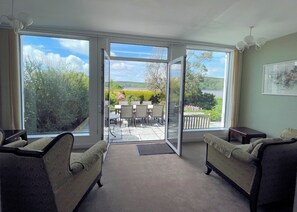 TV - Beautiful 4BR Period Home With Spectacular Views - Pass the Keys (Dalbeattie)