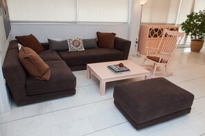 Living area - Luxury maisonette in Ilioupoli (Ilioupoli)