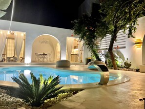 Front of property - BYBLOS ARIA-THE SEASIDE LUXURY VILLA (Thasos)