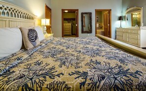 2 bedrooms, iron/ironing board, WiFi