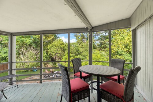 The Brew Ridge Trail's Most Unique Home.  Sleeps 12