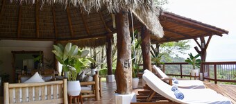 Stunning Ocean View Villa with Private Pool - 3 Bed, 3.5 Bath Luxury Getaway