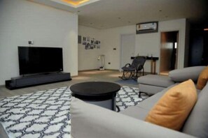 TV - Plush!! #3 (Greater Accra Region)