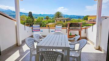 Suite Olimpo | 2 soverom, skrivebord, reiseseng for barn og wi-fi (inkludert)