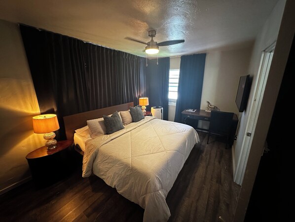 2 bedrooms, desk, iron/ironing board, free WiFi
