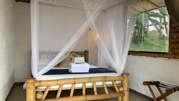 ทราดิชันนัลเคบิน, 4 ห้องนอน, วิวทะเลสาบ | ผ้าปูที่นอน