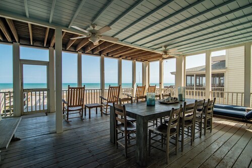 Anchorage Beautiful Oceanfront Home on Pawleys Island