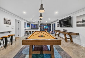 Games room - Lakefront Retreat w/Hot Tub, Fire Pit, Games! (Hot Springs)