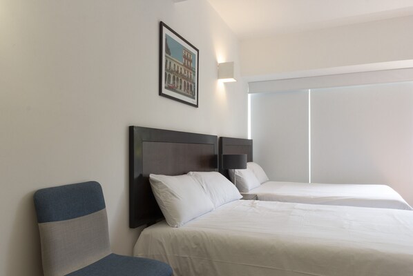 1 chambre, bureau, Wi-Fi gratuit, draps fournis