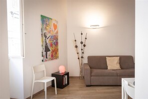 TV - Sant'Angelo apartment (Rome)