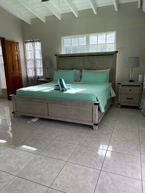 4 bedrooms - Paradise Found (St. John)