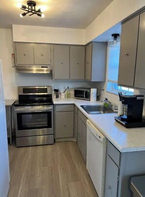 Fridge, microwave, oven