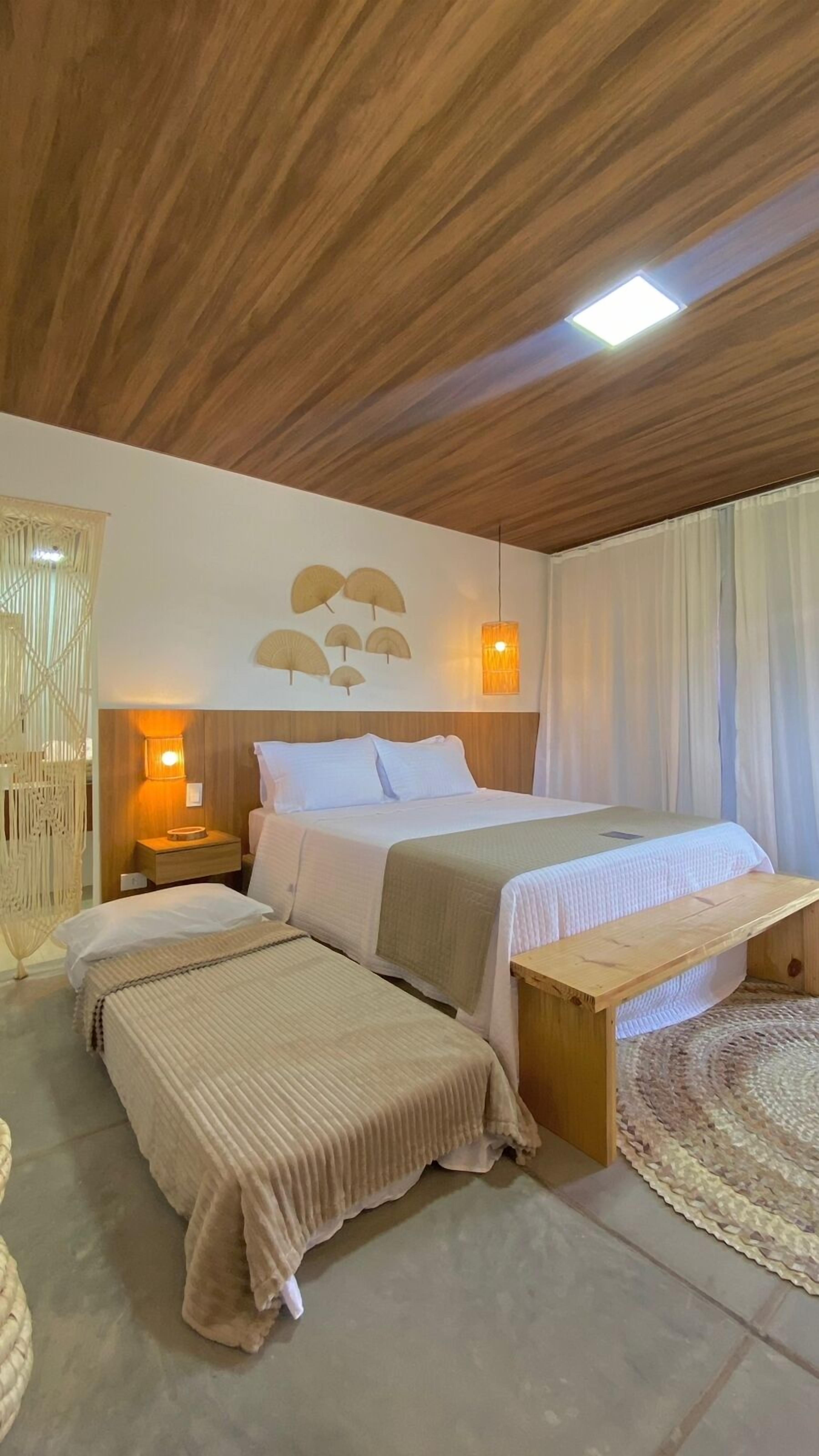 Quarto quádruplo luxo | Frigobar, cofres nos quartos, individualmente decorados
