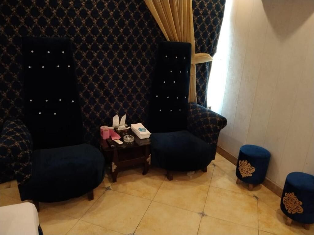 deluxe double room | iron/ironing board, free wifi, bed sheets