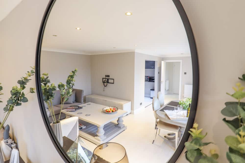 Closefield - Sundon Park