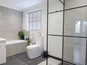 Ferienhaus | Badezimmer | Dusche