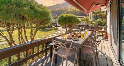 Gyeongju Hiltopia Kids Pool Villa