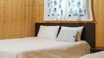 Basic Room, 1 Bedroom (hiltopiaAdong pulbilla) | 1 bedroom, free WiFi