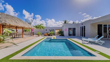 Hus (4 Bedrooms) | Overnatningsstedets facade