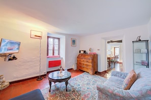 Standard House, 2 Bedrooms, 2 Bathrooms, Mountainside (Casa Dell'Antonio) | Living room | Flat-screen TV, fireplace, stereo