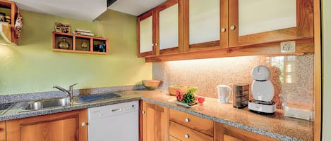 Nhà Tiêu chuẩn, nhiều phòng ngủ, 2 phòng tắm, cạnh núi (Casa Dell'Antonio) | Bếp riêng | Tủ lạnh, lò nướng, bếp nấu, máy rửa bát