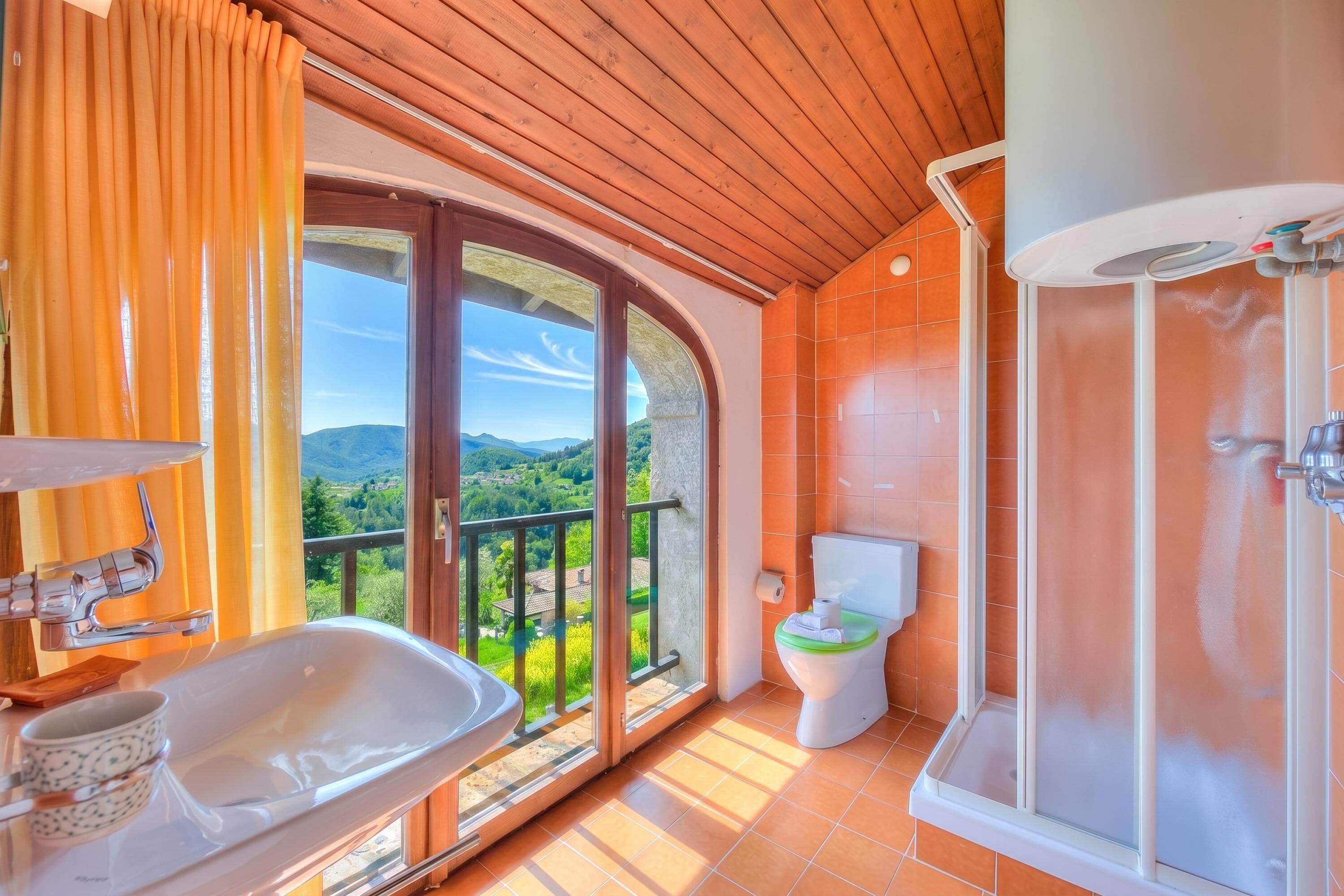 Standard House, Multiple Bedrooms, 2 Bathrooms, Mountainside (Casa Dell'Antonio) | Bathroom | Separate tub and shower, hair dryer, towels, soap