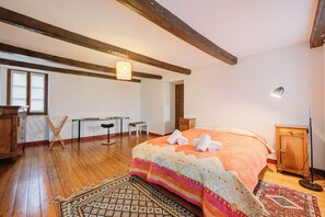 Standard House, Multiple Bedrooms, 2 Bathrooms, Mountainside (Casa Dell'Antonio) | 2 bedrooms, laptop workspace, free WiFi, bed sheets - Casa Dell'antonio (Aranno)
