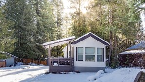 Cabin (Minimalist Hideaway) | Exterior - Minimalist Hideaway (Packwood)