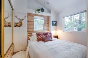 Cabin (Minimalist Hideaway) | Exterior - Minimalist Hideaway (Packwood)