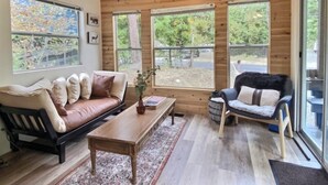 Cabin (Minimalist Hideaway) | Exterior - Minimalist Hideaway (Packwood)