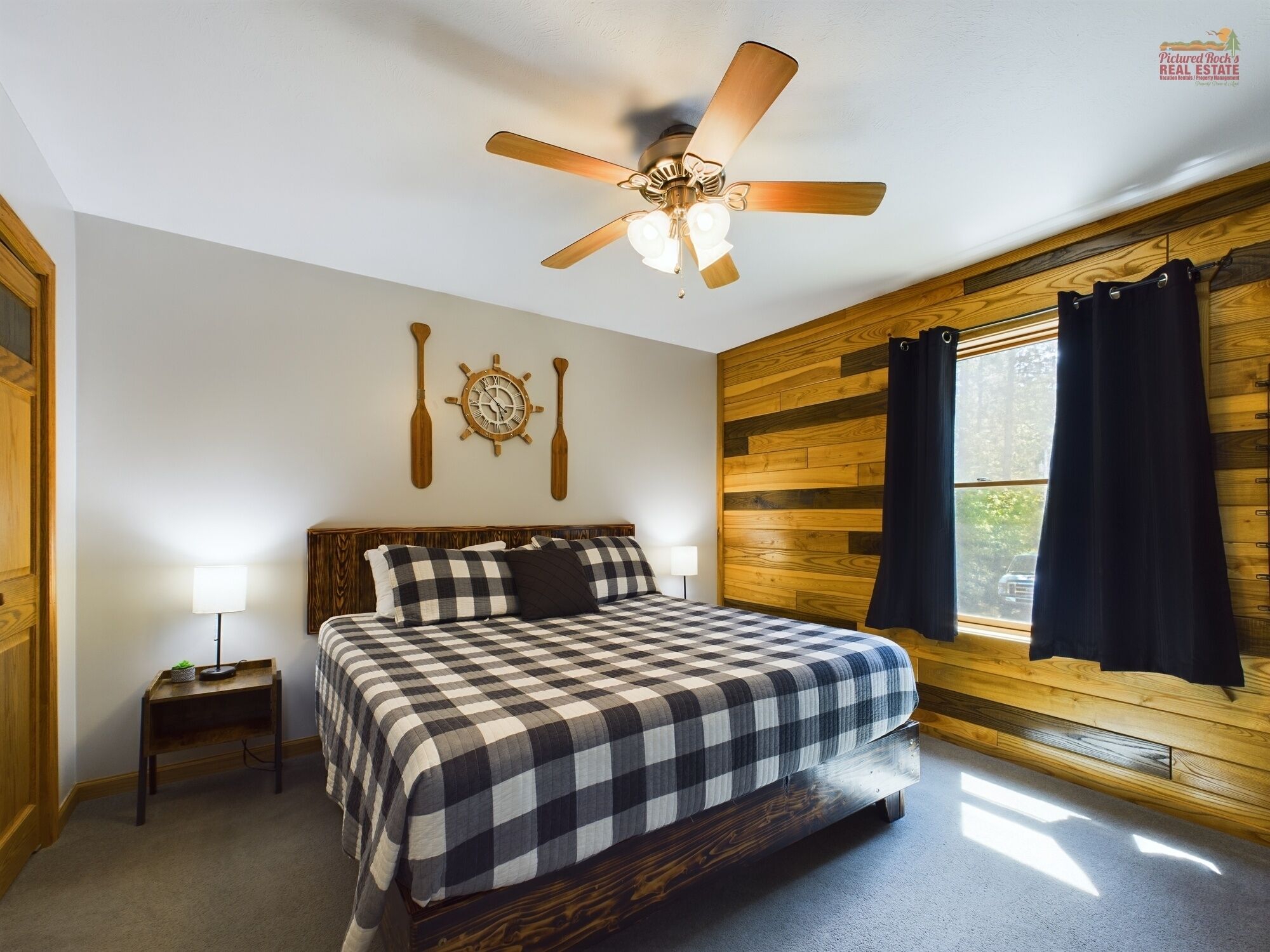 4 bedrooms, desk, travel crib, free WiFi