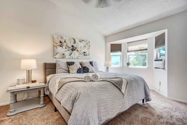 2 bedrooms, iron/ironing board, travel cot, WiFi