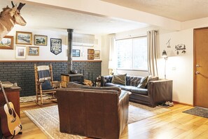 Chalet rustique (The Grouse Haus) | Extérieur