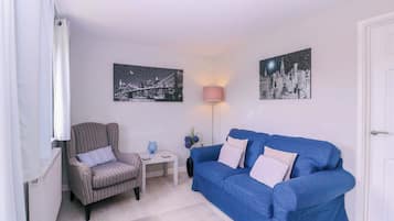 Cottage | Living area