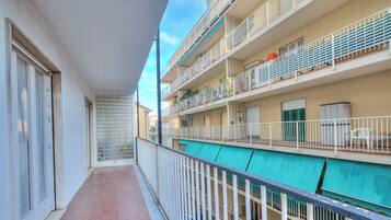 Apartemen Standar, beberapa kamar (Casa Letizia few min from sea) | Halaman properti